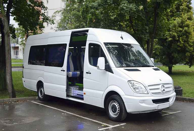 Заказ микроавтобуса для перевозки людей из Ярославль в городской округ Домодедово