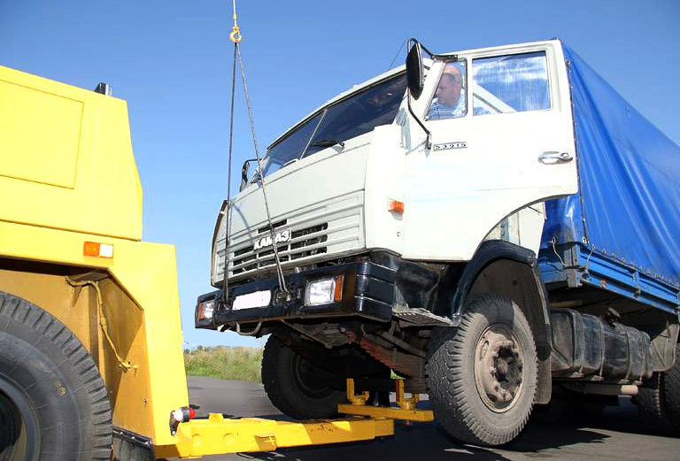 Буксировка грузовика из Литва, Вильнюс в Киргизия, Бишкек